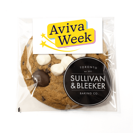 Custom Logo Single Cookie, individually wrapped, with company logo for corporate trade show giveaway in Toronto.