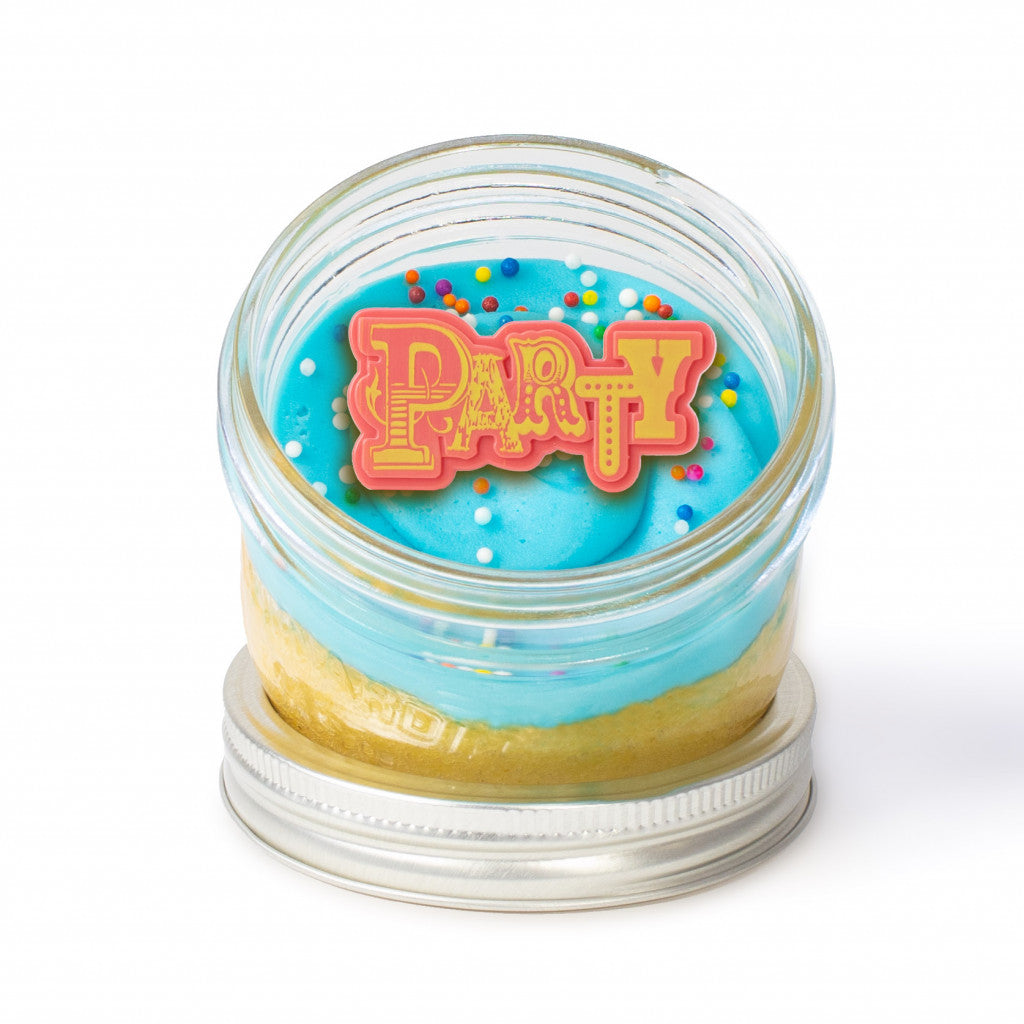 Happy Birthday Jarcake: Ready-to-Eat Nut-Free Cupcake