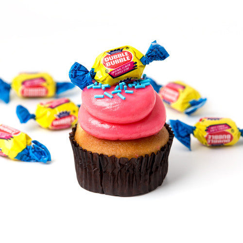 Single Bubble Gum gourmet nut-free cupcake with pink bubble gum frosting, sprinkles, and a piece of bubble gum on top for Toronto delivery.